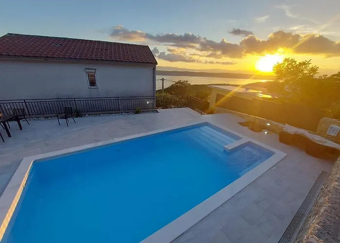 Family Friendly House With A Swimming Pool Dramalj - - 22827