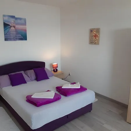 Ferienhaus Family Friendly House With A Swimming Pool Dramalj - - 22827
