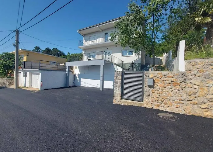 Feriehus Family Friendly House With A Swimming Pool Dramalj - - 22827 *